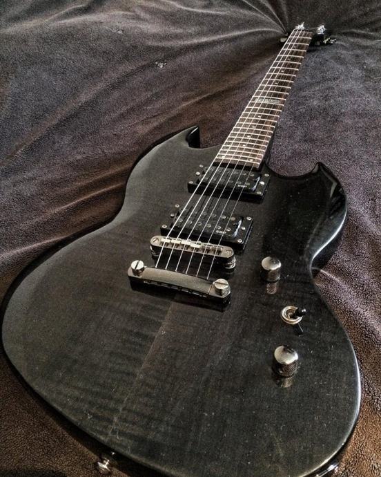 Prodajem ESP LTD Viper100 FM See Thru Black