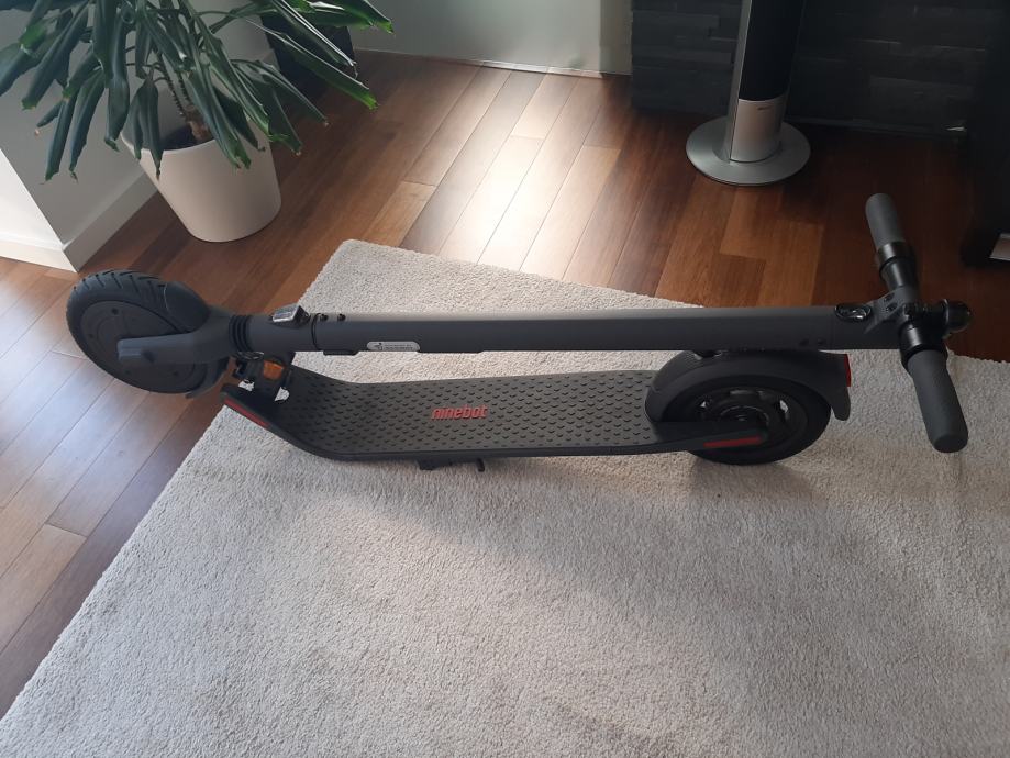 Segway Ninebot kickscooter E25E