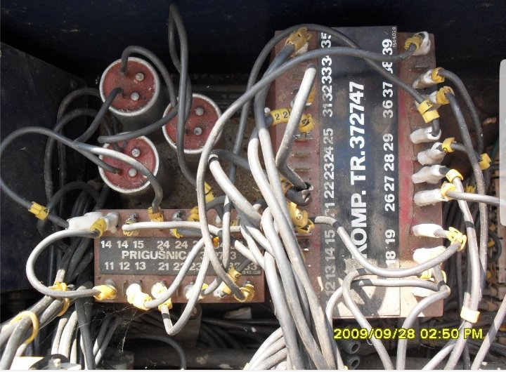Kompaudni transformator za agregat za struju AVR