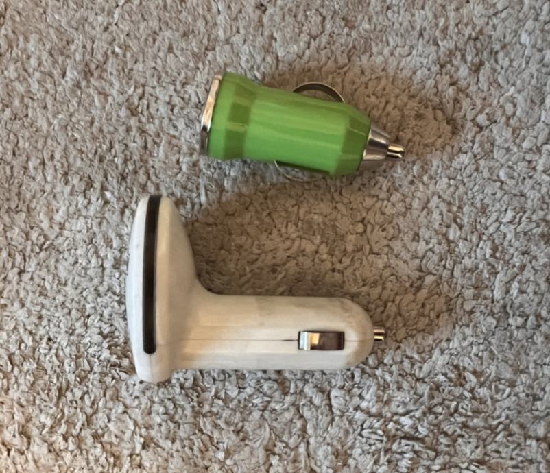 USB Upaljac Adapter Punjac za Auto