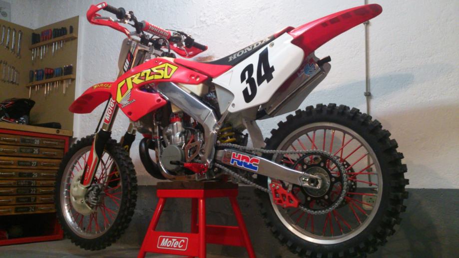 Honda cr250r 1999