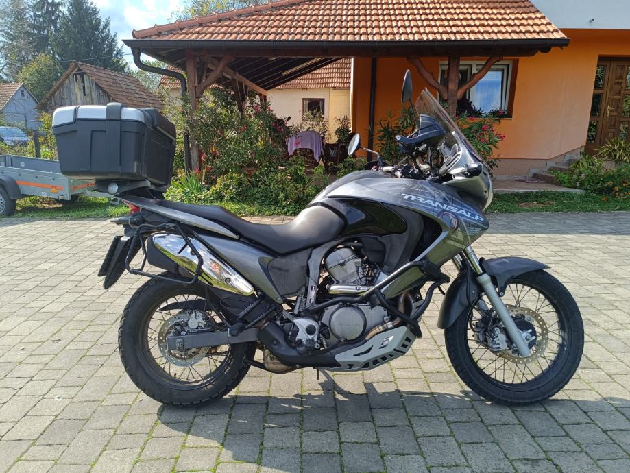Motorcycle Honda Transalp 700 Enduro Honda XL750 Transalp [2025