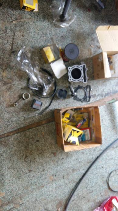 Kawasaki kx250f 250 cm3, 2004 god.