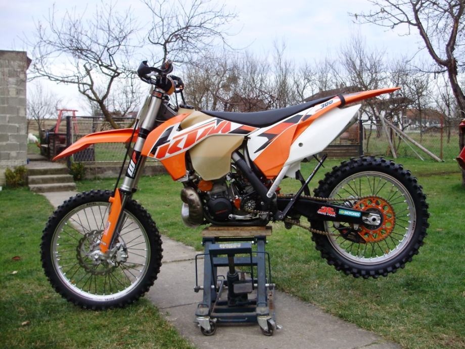 Ниссан 300 sx