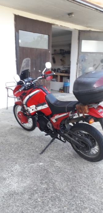 SUZUKI DR Big 800 S. Datos técnicos de la motocicleta. Motos de