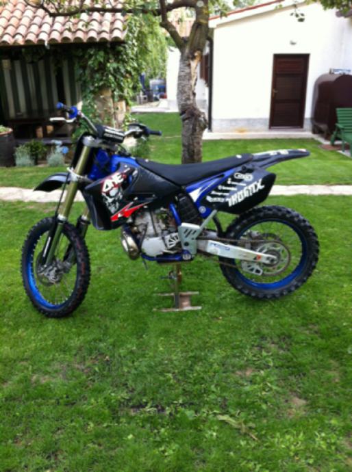 motor trail yamaha yz 250cc