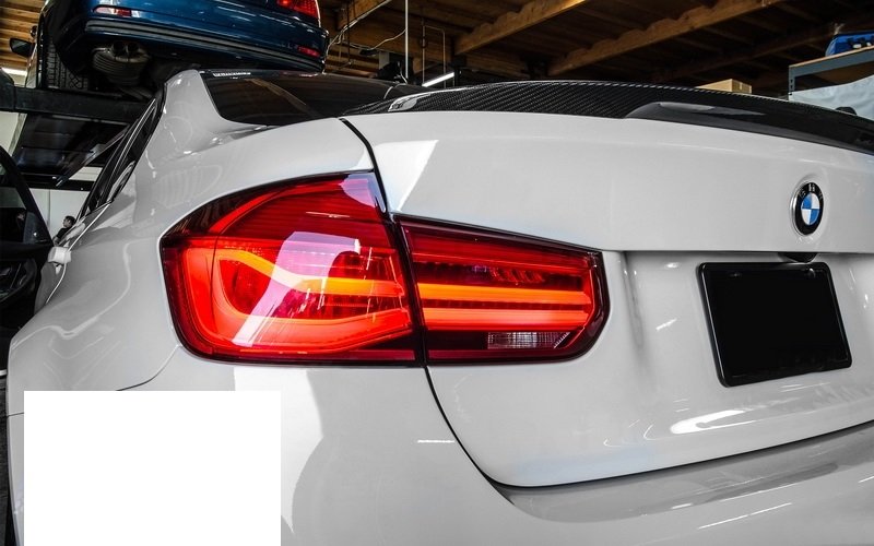 BMW 3 F30 led svjetla stop lampe LCI izgled (20112014) Crvena