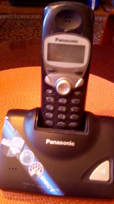 2 KOMADA Bežični telefon Panasonic KX-TCD650BX i KX-TG1311FX