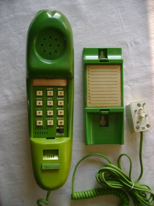 Telefon "Krastavac" - Cucumber Phone - retro telefon u obliku krastavc