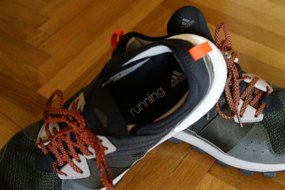 Adidas response tr boost 45 1/3