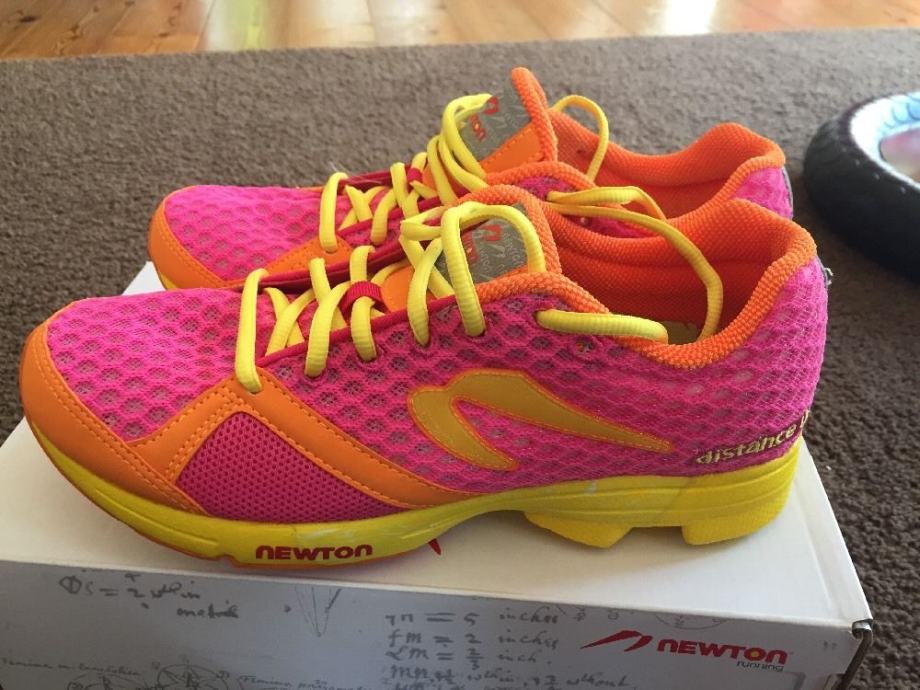 newton running distance