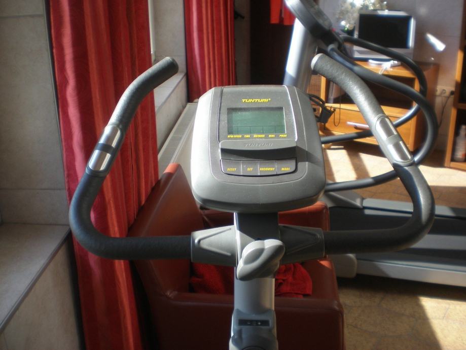 tunturi f20 upright bike