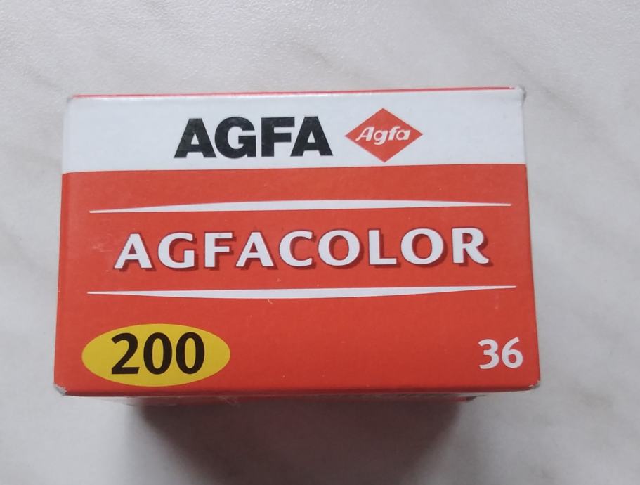 Color negativ film Agfacolor 200 u kutiji