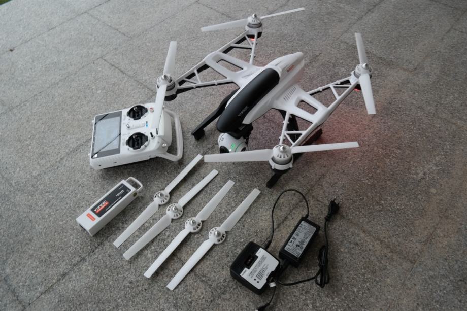 Yuneec Typhoon Q500+ profesionalni dron photo-video 16Mp Full HD