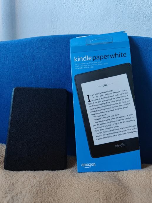 Kindle Paperwhite + futrola
