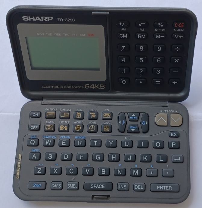 SHARP ZQ-3250 64KB Electronic Organizer