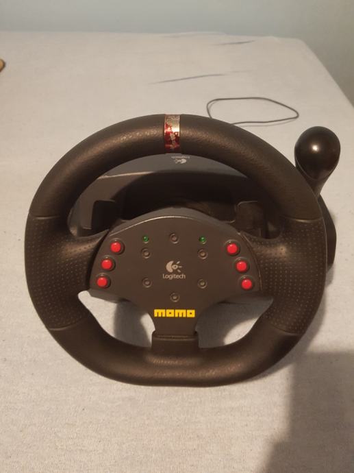 logitech momo для playstation