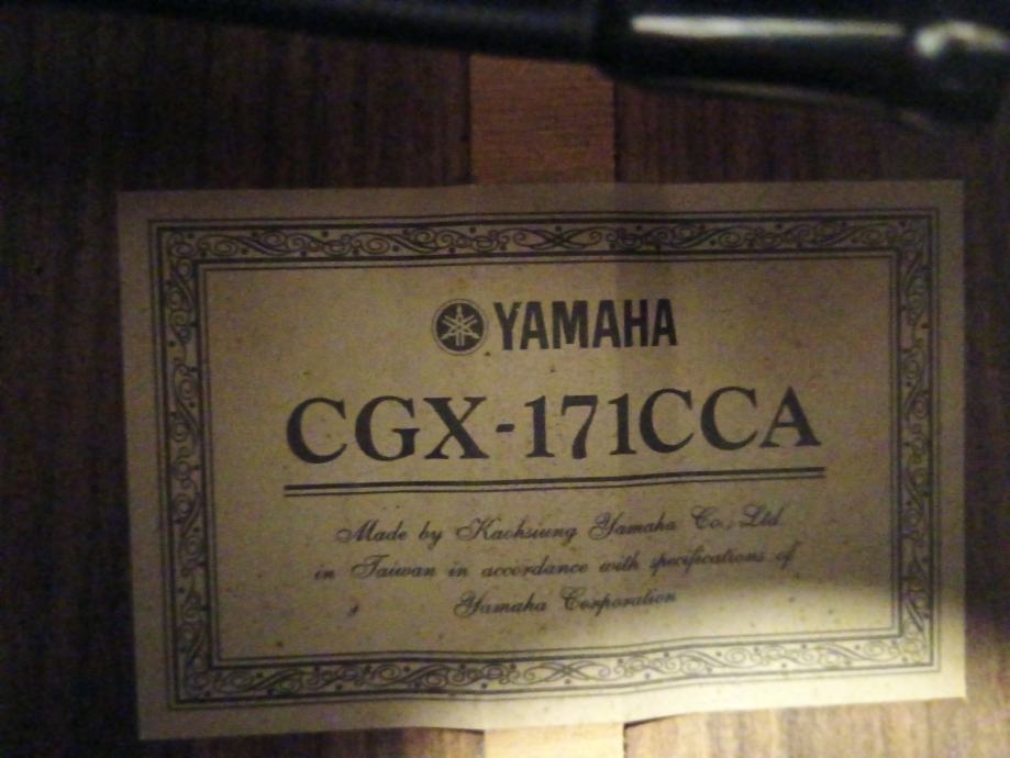 Yamaha CGX 171 CCA