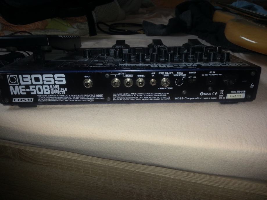 BOSS ME-50B bass procesor