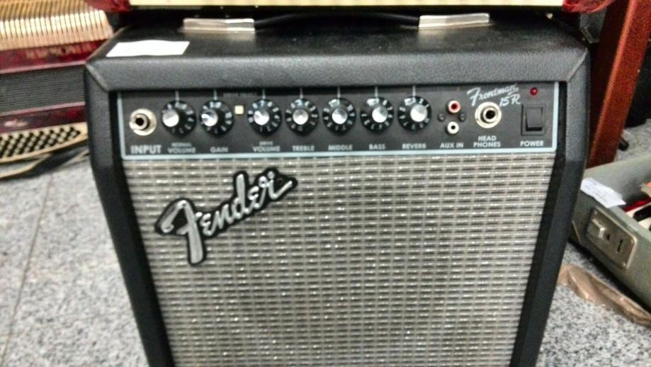 Fender frontman 15 R