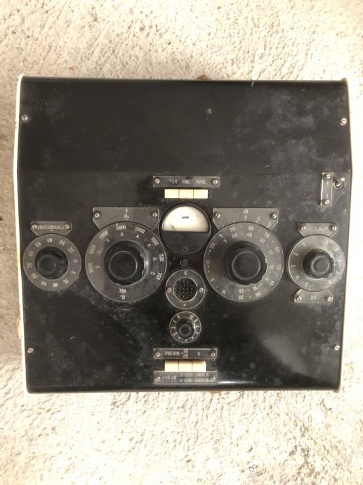 vintage tone / signal generator s mikrofonom, Zavod za elektroakustiku