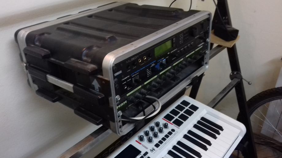 Rack s modulima Roland, Yamaha, Kurzweil