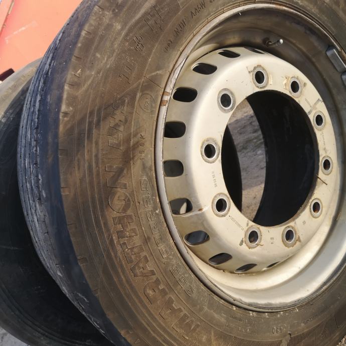 Good Year Marathon LHS II + HL 355/50R22,5 DOT4717 x2kom