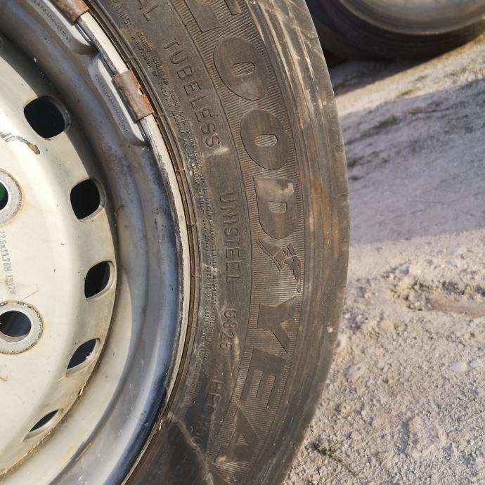 Good Year Marathon LHS II + HL 355/50R22,5 DOT4717 x2kom