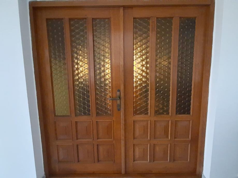 Drvena hrastova ulazna vrata