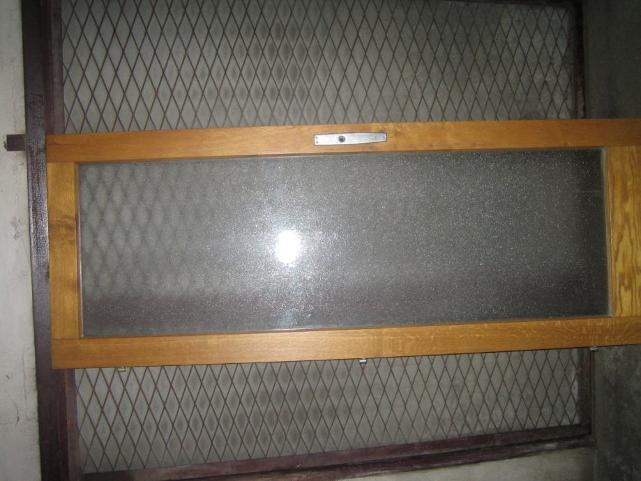 Hrastova sobna vrata sa otvorom za staklo (83x200cm - hrast masiv)