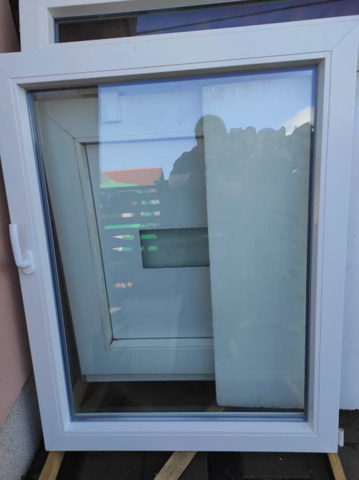 PVC stolarija ulazna vrata i prozori