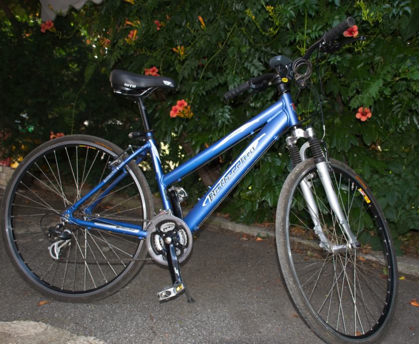 Ženski bicikl BOTTECCHIA AV800, 21 BRZINA