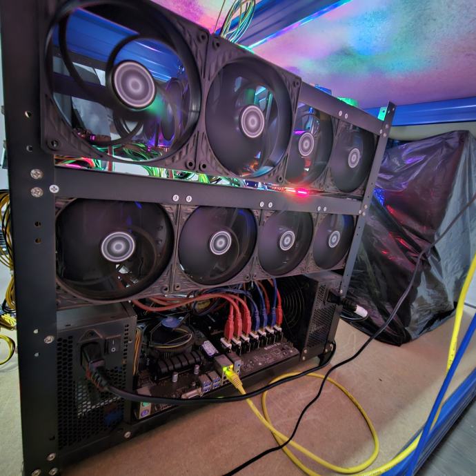 Mining rig/moguće 1 karticu-RTX 3070 x 8/RTX 3070 Ti x 10/RTX 3080 x 6