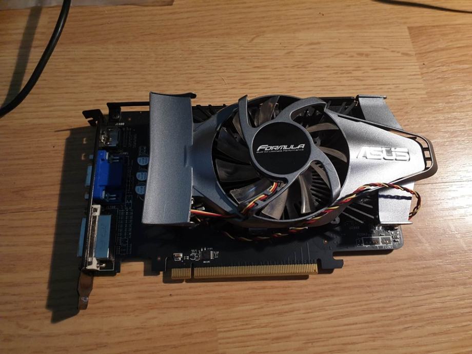 AMD Radeon HD6750 1GB GDDR5