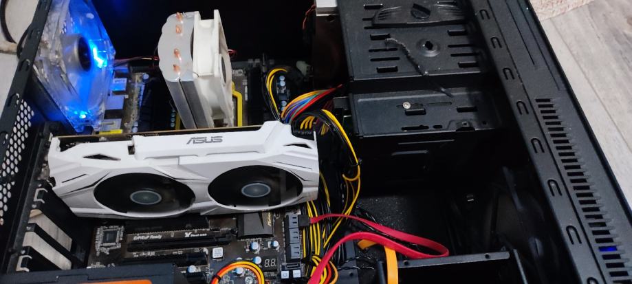 Thinkcentre Rx480 Asus RX480 Dual OC 8GB
