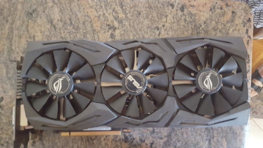 Asus Strix 1070 8GB