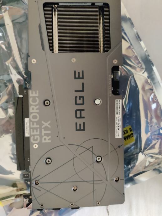 Gigabyte GeForce RTX 4070 EAGLE OC Grafikkarte – 12GB GDDR6X, 1x HDMI,