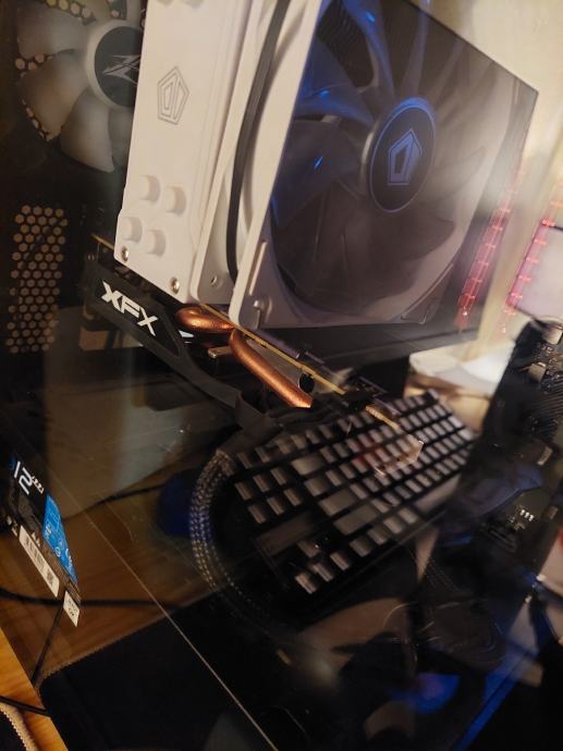 XFX AMD Radeon™ RX 570 RS 4GB Black Edition