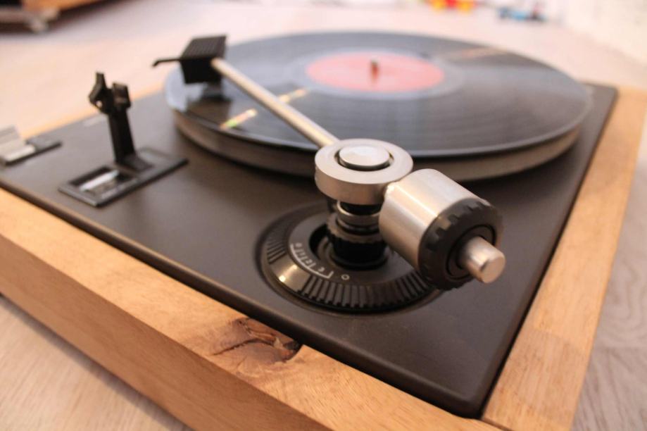 PHILIPS 437 SYNCHRO Belt Drive Designer Gramofon Turntable