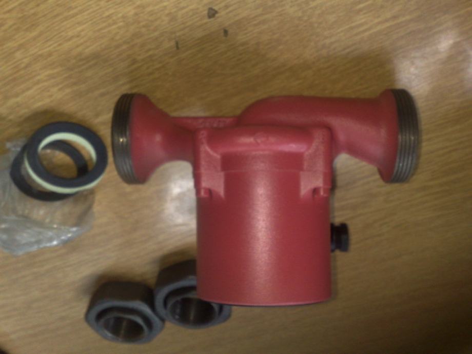 grundfos pumpa ups-32-60 180