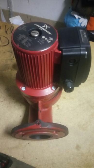 Grundfos UPS 65-60/2 F 340 Pumpa