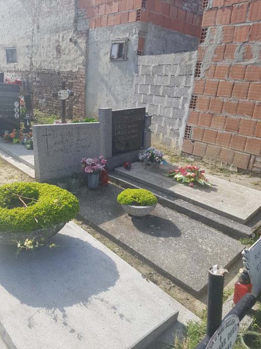 Grobno mjesto - groblje sv. Ane Osijek