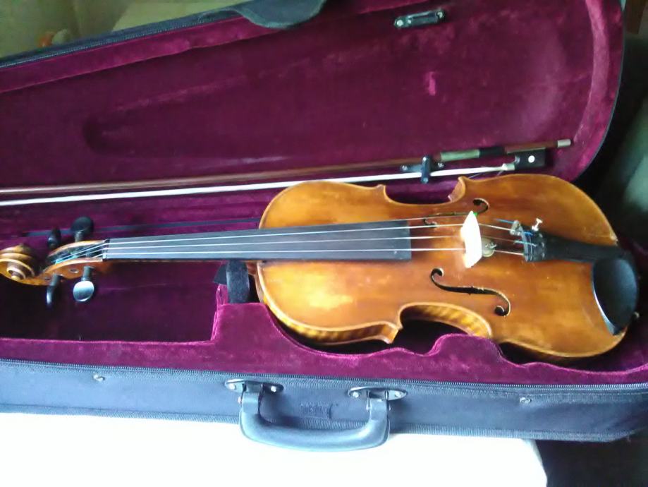 Violina Cremona