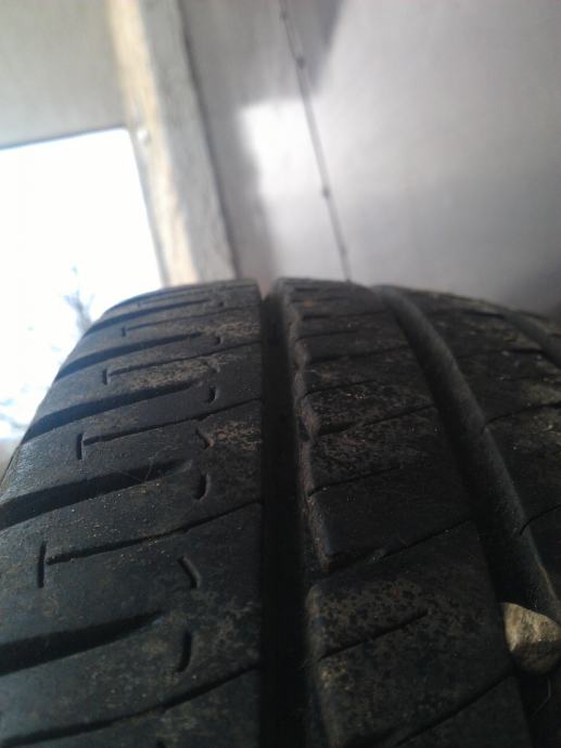 gume 195/75/16c MICHELIN