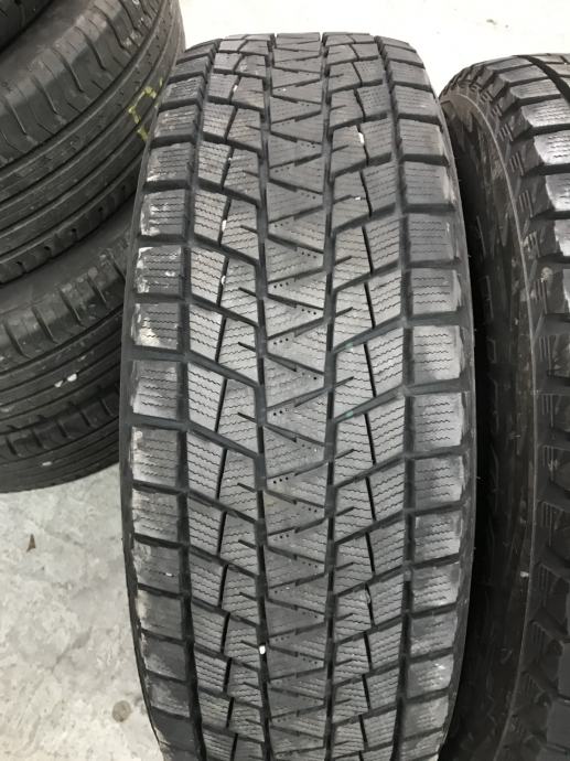 bridgestone-blizzak-dm-v2-215-70-16-100r-m-s