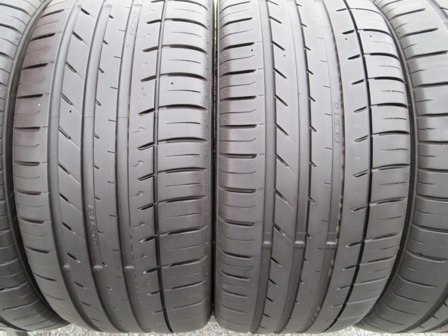 Gume Kumho 235/45/18 ljetna 4 kom.ExtraLoad98Y-Made in Korea DOT2015!