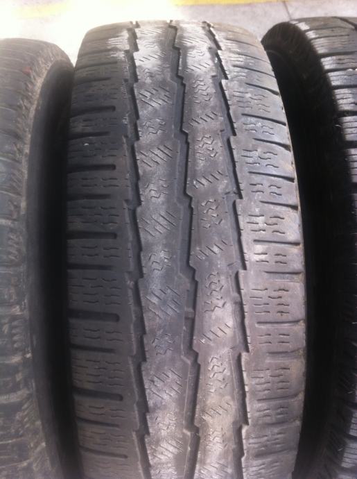 Michelin Agilis Alpin M S 215 65 R16C 109 107R 106T