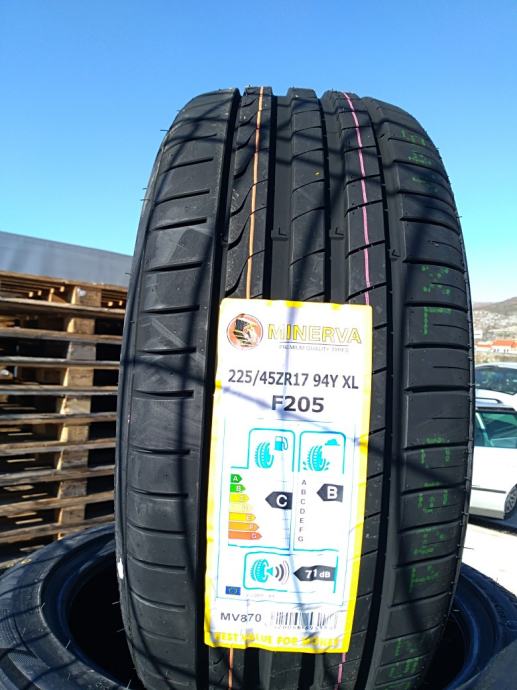 Gume Minerva 225/45/17 ljetna 4 kom.