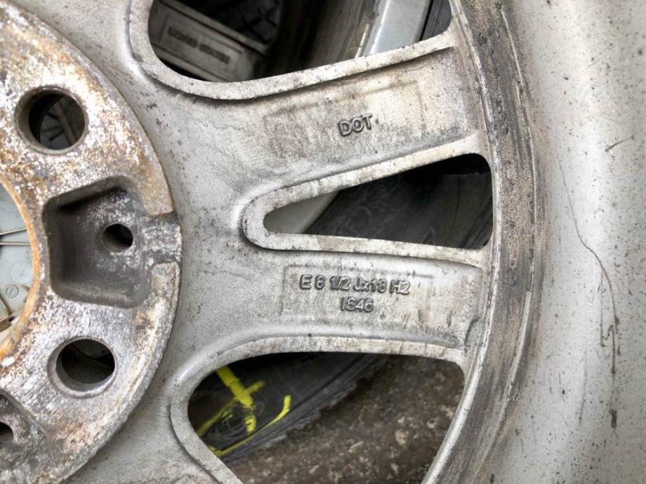 Gume Zimske M S Michelin 255 55 18 Za Suv Alu Felge Za