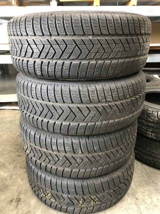 Pirelli Scorpion Winter 235/55/18 104H M+S 2021* 7,58mm (nove)